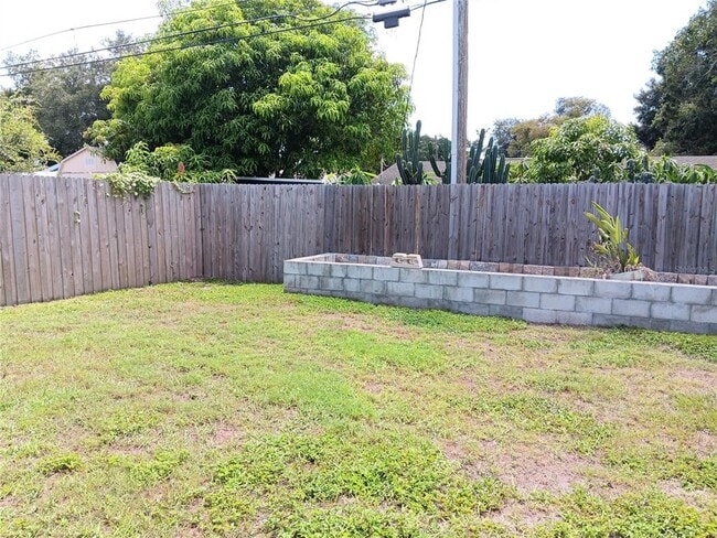 Building Photo - 1302 Amble Ln