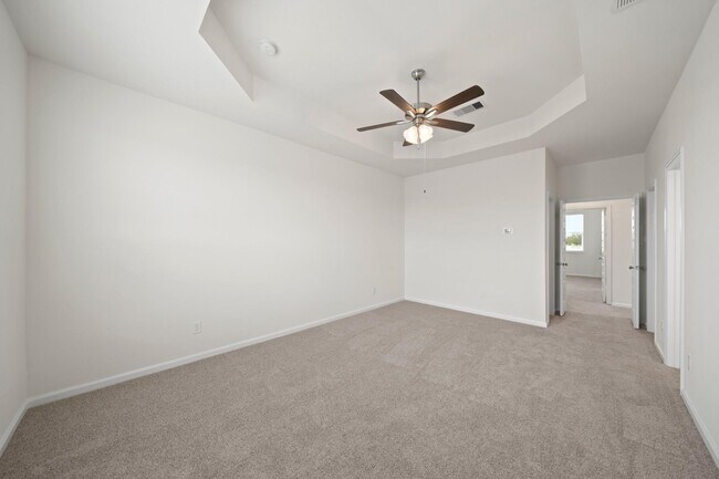 Building Photo - 13305 Moncloa Dr