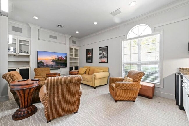 Building Photo - 2038 Alta Meadows Ln