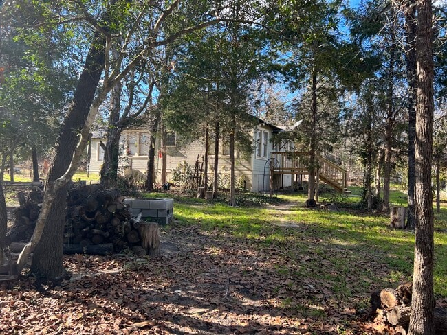 Building Photo - 292 Spence Ln