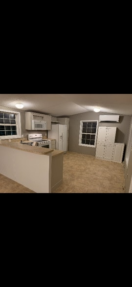 Building Photo - 278 Bangor Rd