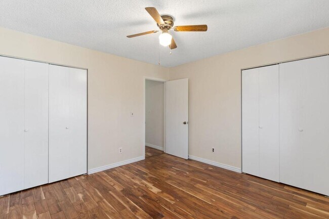 Building Photo - 1306 Soaring Eagle Dr