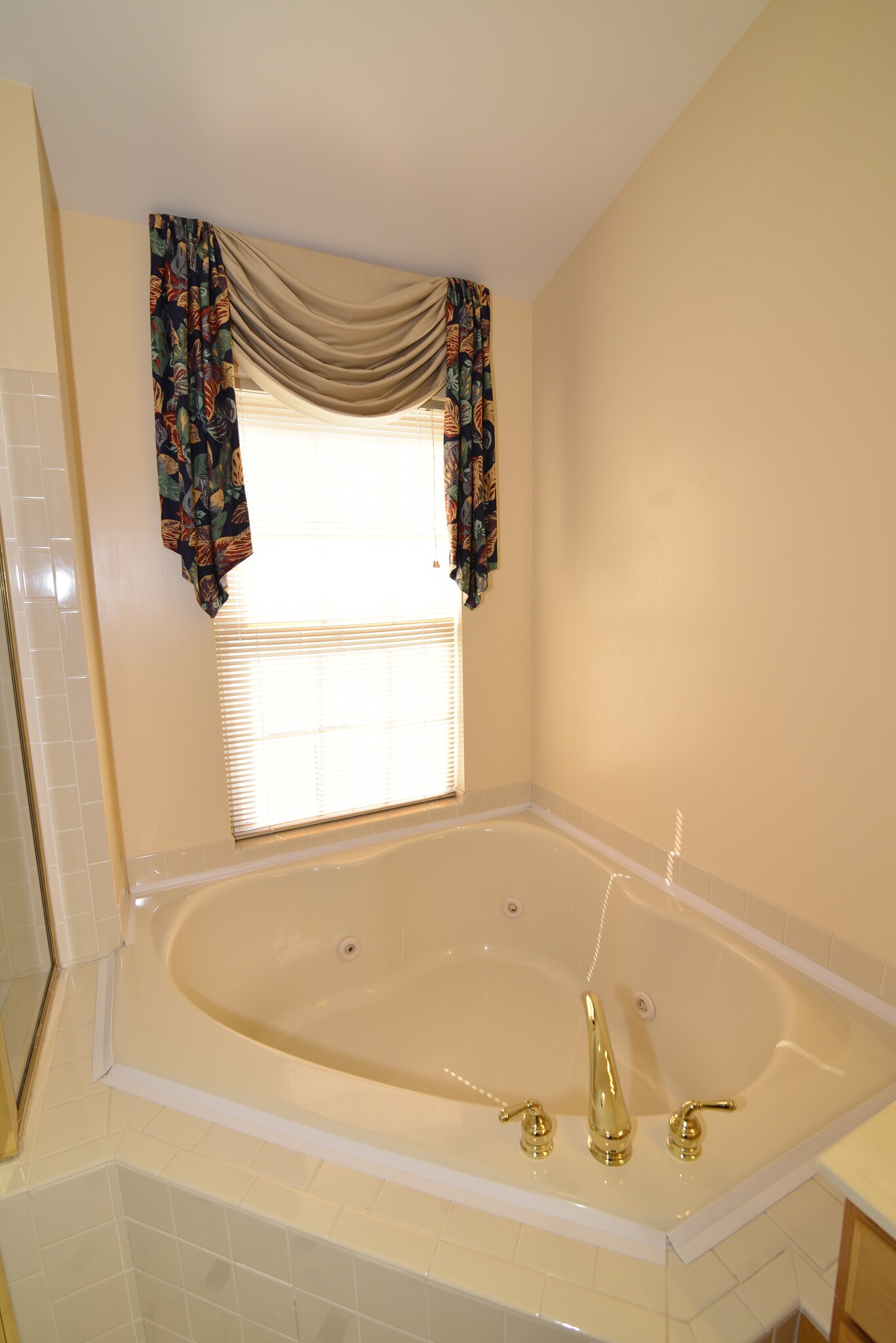 Master Bath2 - 11401 Abner Ave