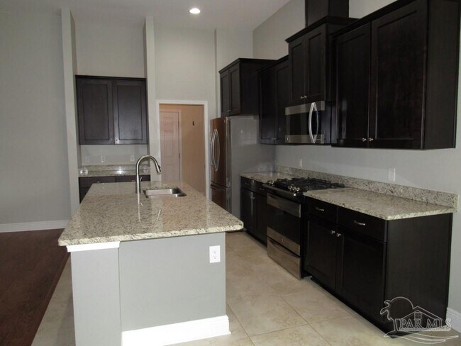 Building Photo - 8701 Rush Ln