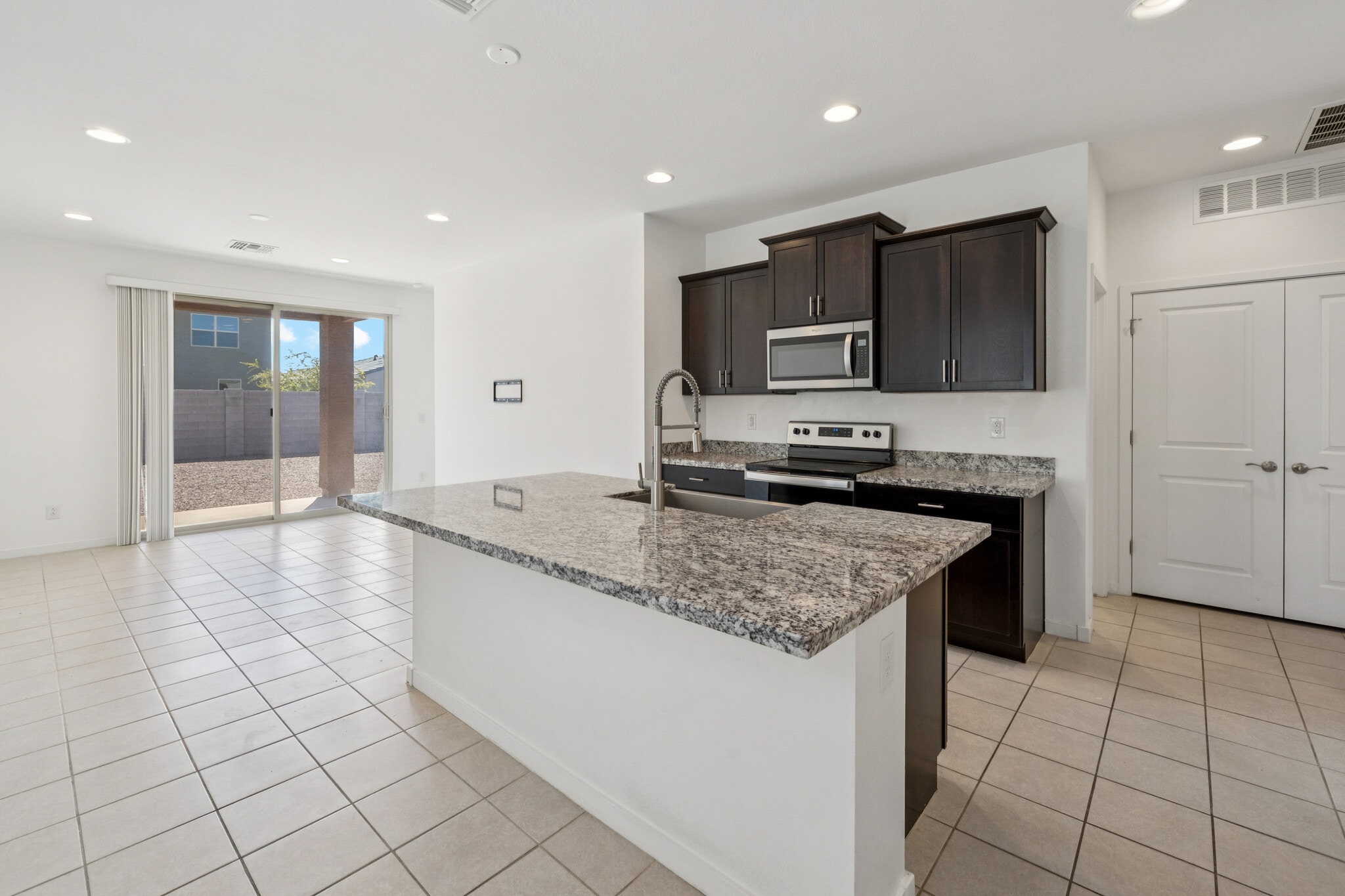 Building Photo - 4325 W Allen St