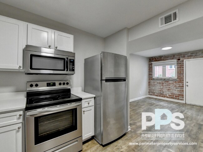 Building Photo - 217 Lampkin St NE
