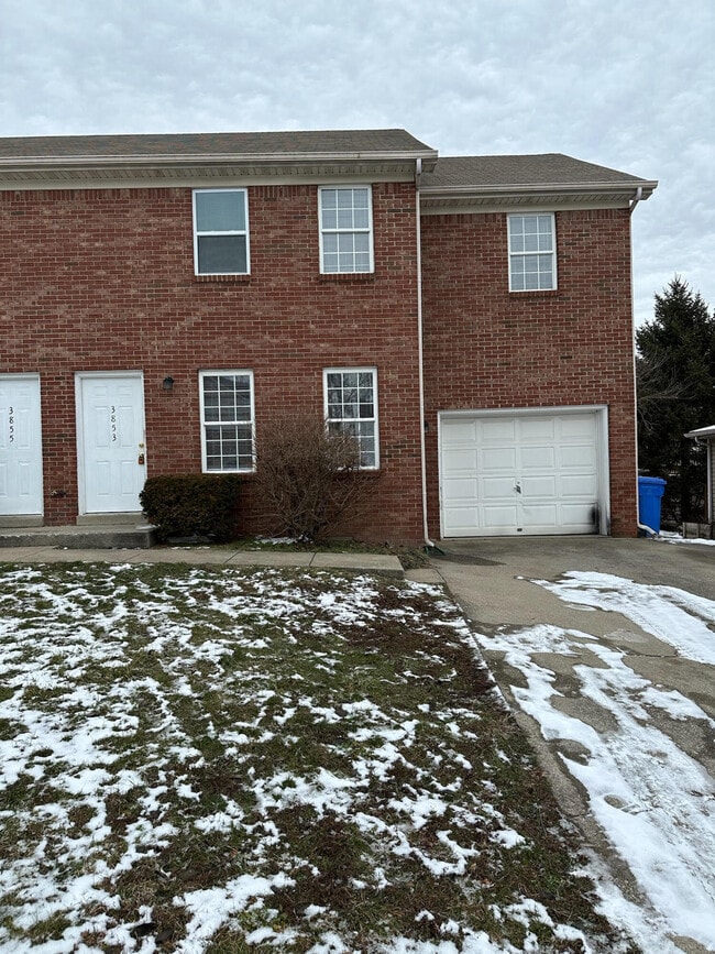 Primary Photo - 3853 Sugar Creek Dr