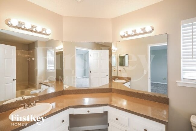 Building Photo - 5964 Copper Creek Dr