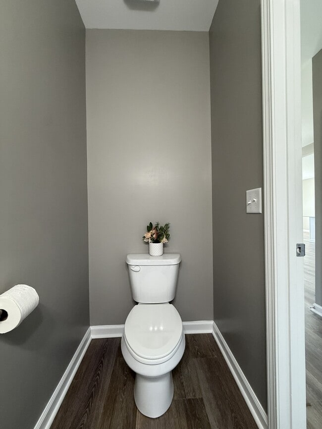 Building Photo - 174 Charlotte Cir