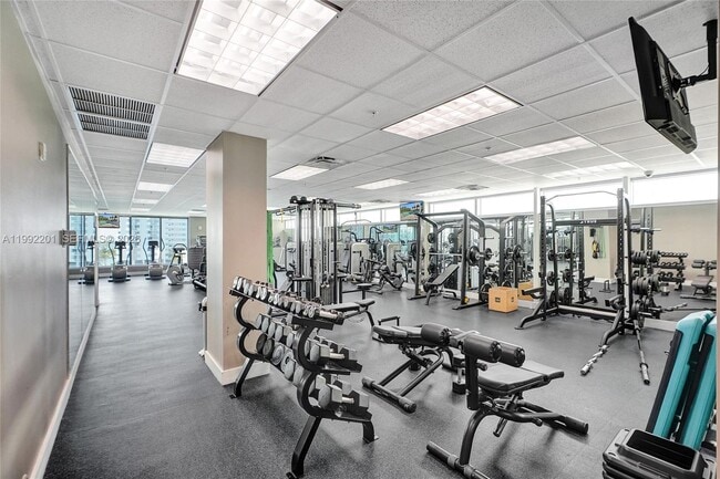 Building Photo - 7928 East Dr