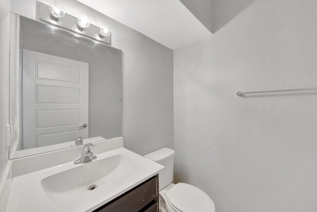 Building Photo - 17624 SW 149th Pl