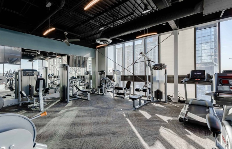 Building Photo - 667 W Wayman St