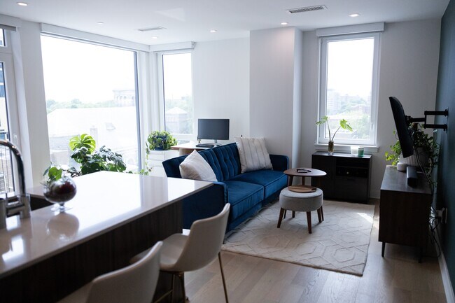 Building Photo - 37 L St SE