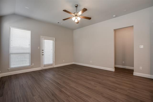 Building Photo - 101 Knight of Realm Blvd