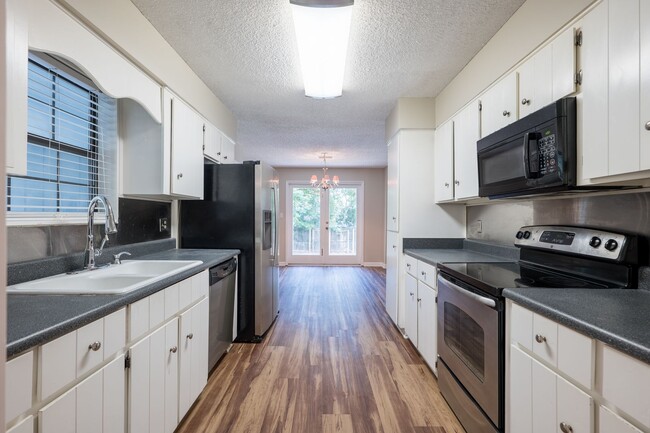 Building Photo - Great home in Wood Valley!