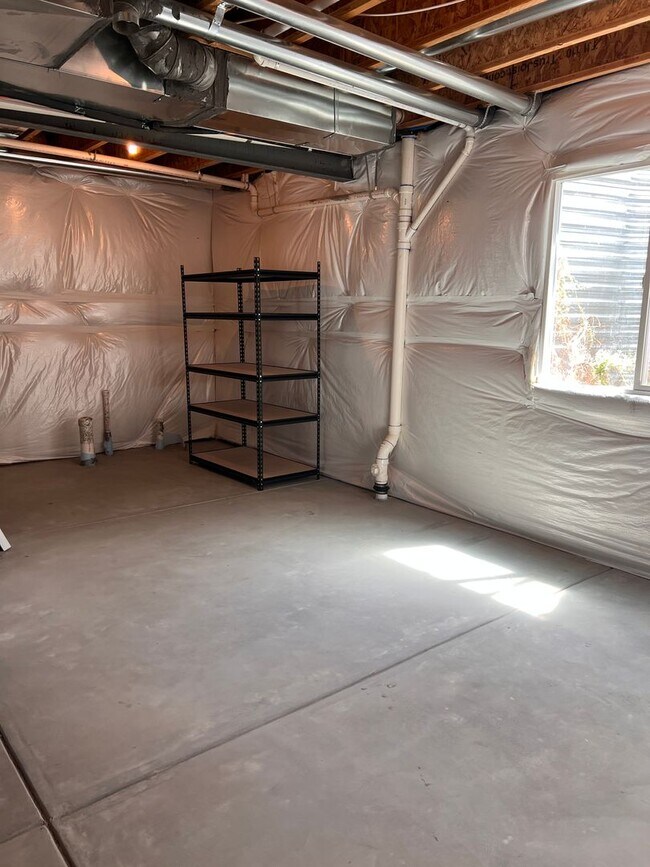 Building Photo - Beautiful Sierra Ridge 4-Bedroom, 3.5-Bath...