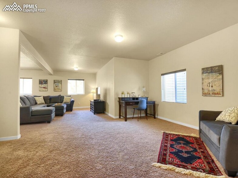 Building Photo - 4478 College Park Ct