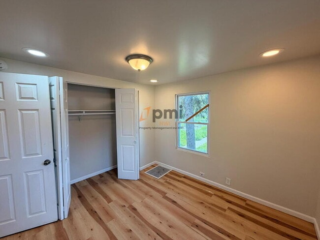 Building Photo - 4816 Massachusetts St