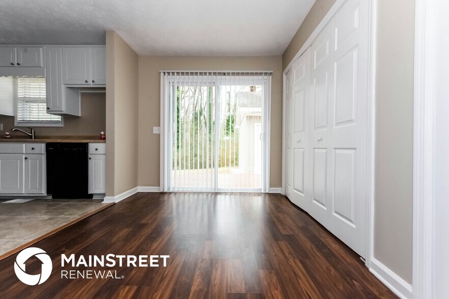 Building Photo - 2697 Heritage Ln