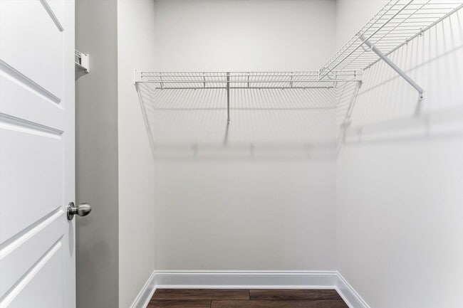 Building Photo - New Construction Townhome Internet and Trash Included