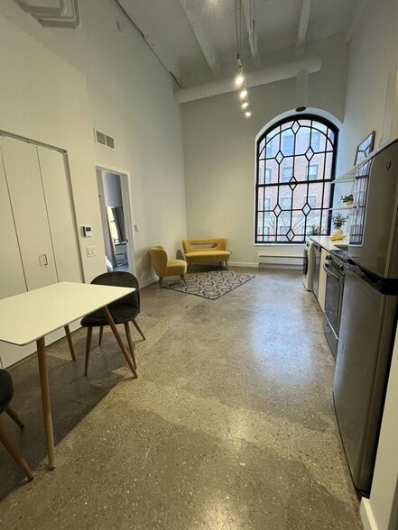 Interior Photo - Lawrence Lofts