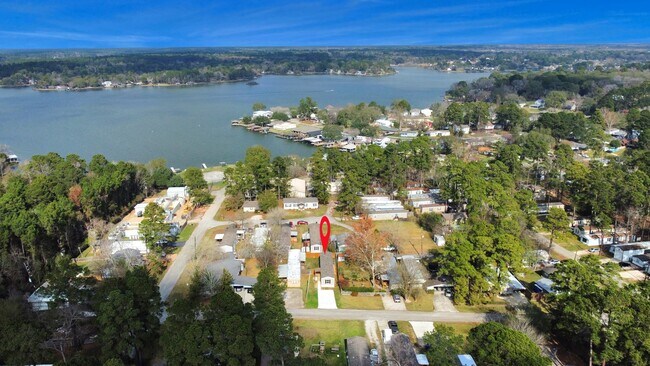 Building Photo - 13718 Brigadier Dr