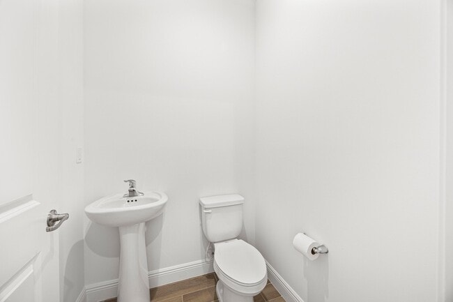 Building Photo - 3552 NW Solange Ct