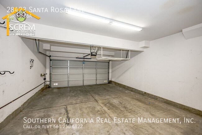 Building Photo - 28423 Santa Rosa Ln