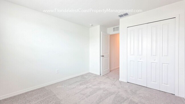 Building Photo - 14527 Lilac Sky Ter
