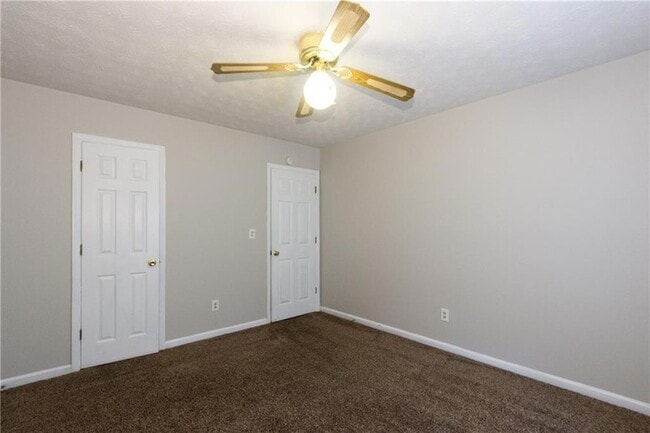 Building Photo - 141 Brownsmill Dr