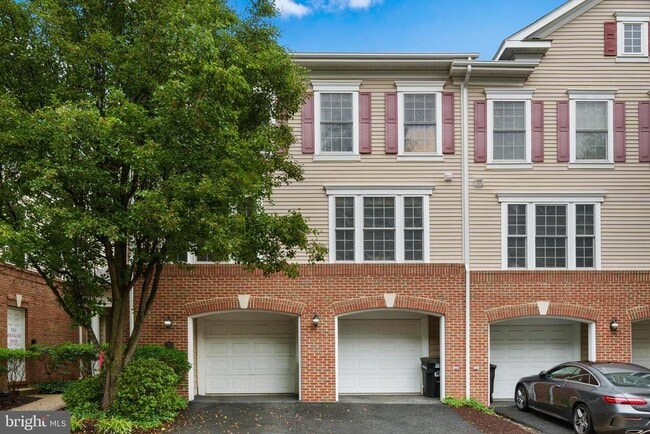 Building Photo - 7135 Huntley Creek Pl