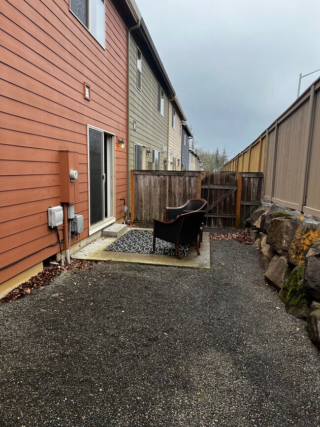 Building Photo - 3301 NW 47th Dr