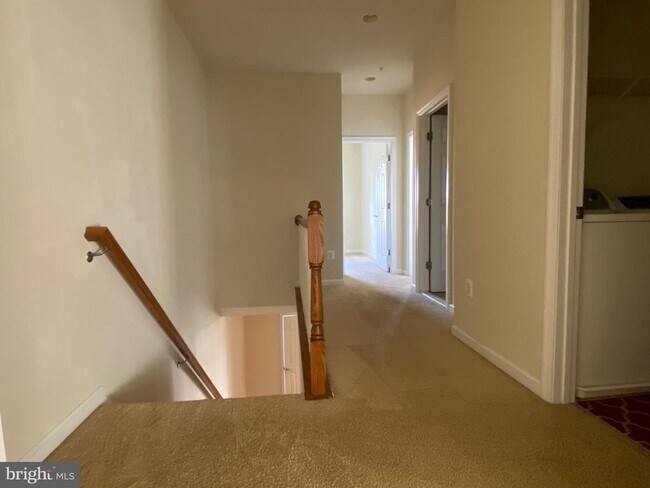 Building Photo - 11648 Leesborough Cir