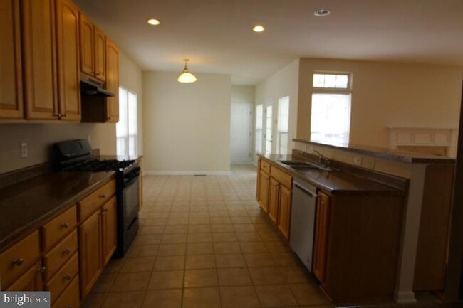 Building Photo - 14201 Reidhall Pl