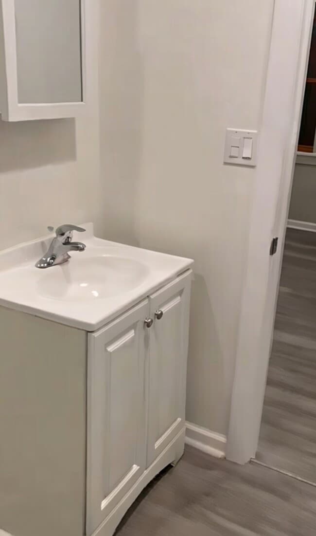 Building Photo - 14 Leith St