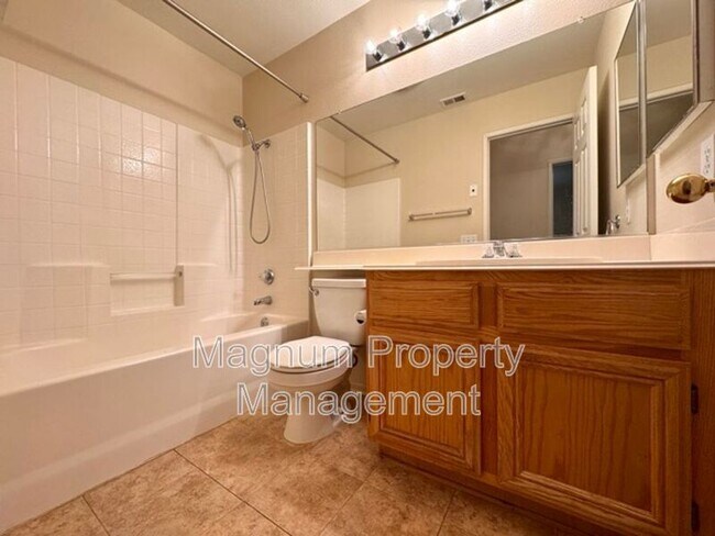 Building Photo - 32034 Corte La Puenta