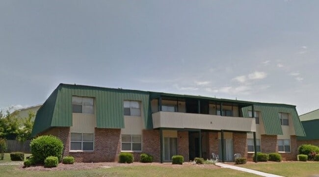 Building Photo - 103 Apache Dr