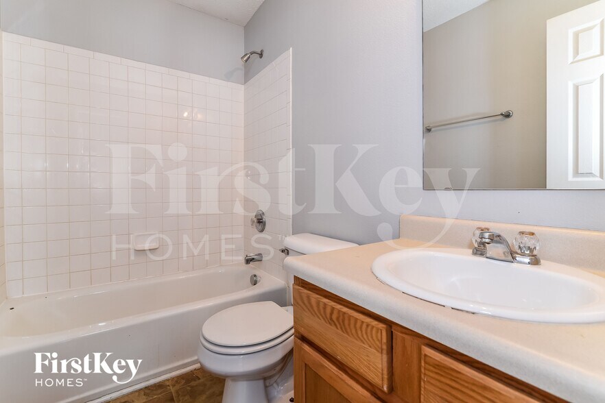 Building Photo - 7915 Caraway Pl