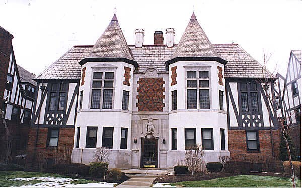 Building Photo - 2910 Ludlow Rd