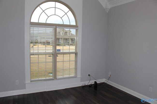Building Photo - 104 Talia Dr
