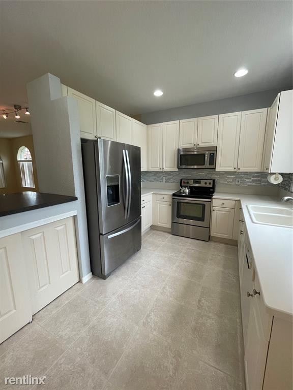 Building Photo - 4 br, 2.5 bath House - 114 Catania Way