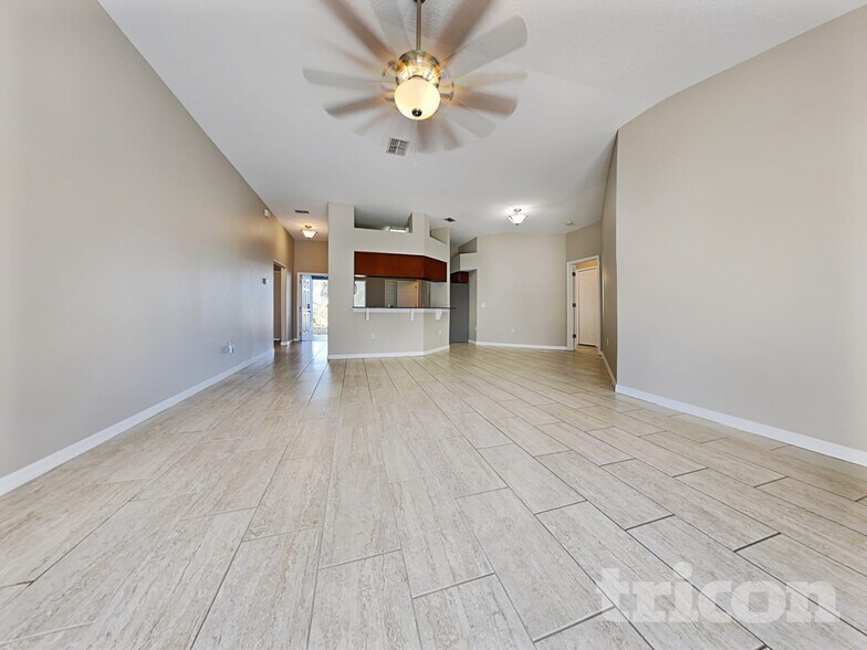 Building Photo - 4671 Sheringham Ct