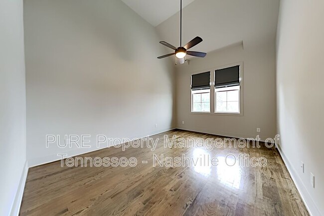 Building Photo - 634B Vernon Ave