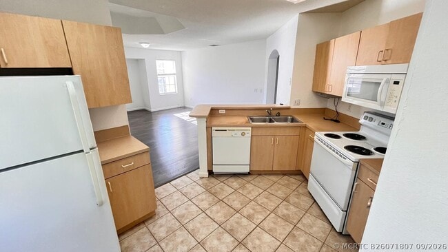 Building Photo - 106 Belmont Pl