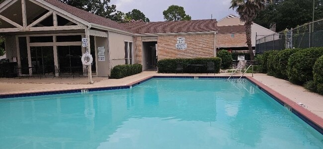 Building Photo - 7900 N Stadium Dr