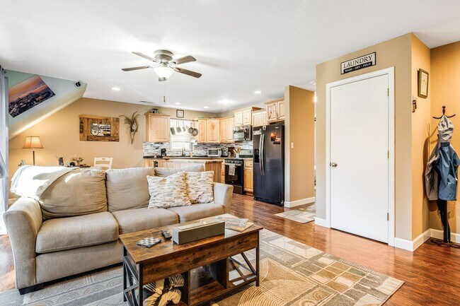 Building Photo - Cozy & Fully-Furnished West Asheville 2-Bedroom (Utilities Included)