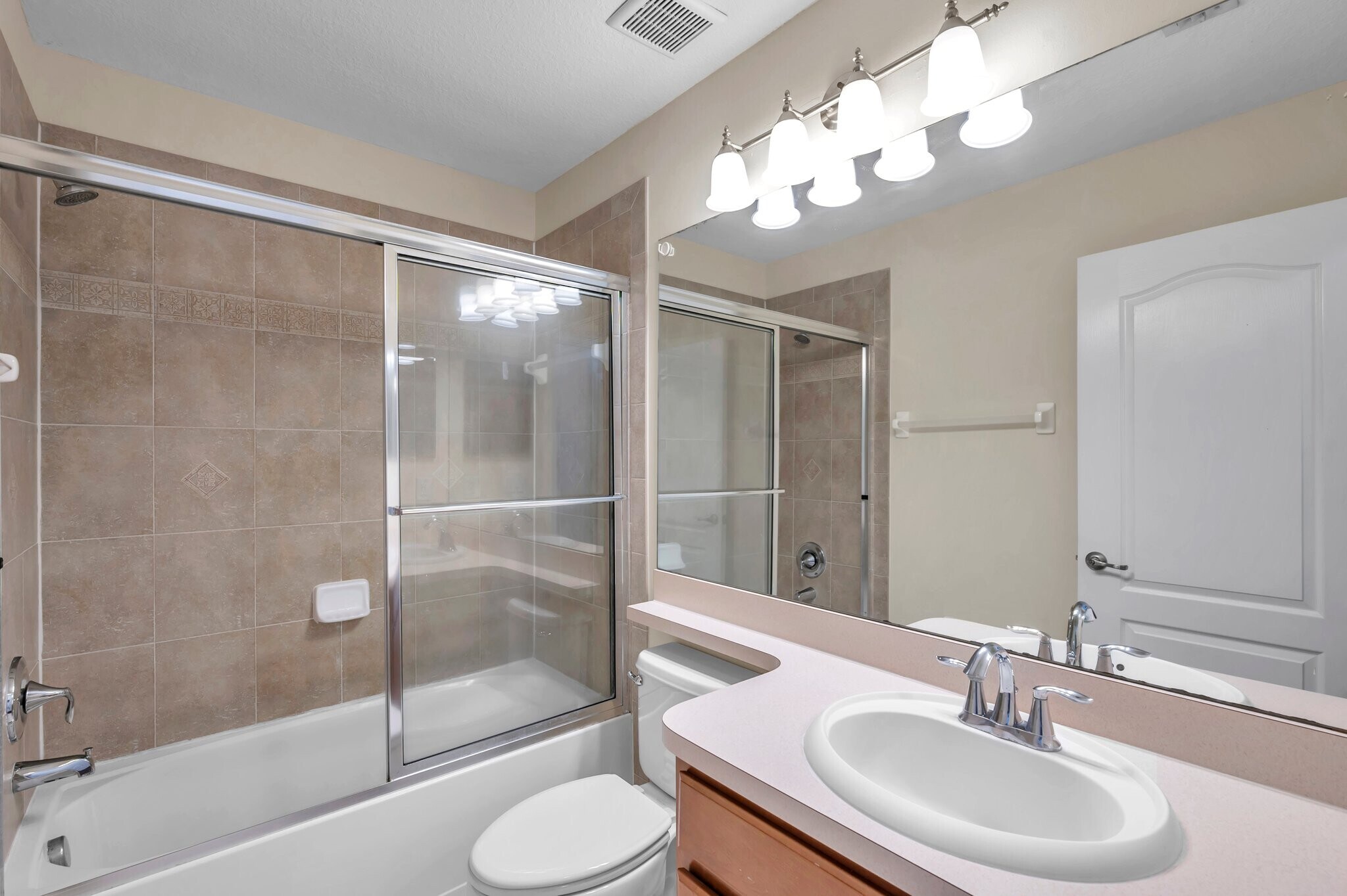 Building Photo - 31240 Claridge Pl