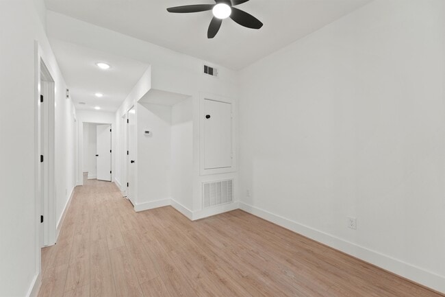 Building Photo - 407 Calloway St