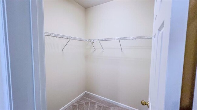 Building Photo - 11065 Brunson Dr