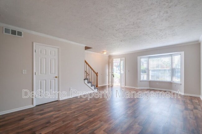 Building Photo - 302 Ash Forge Dr